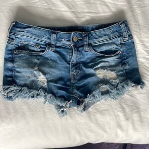 Express Original denim shorts - relaxed low rise size 0